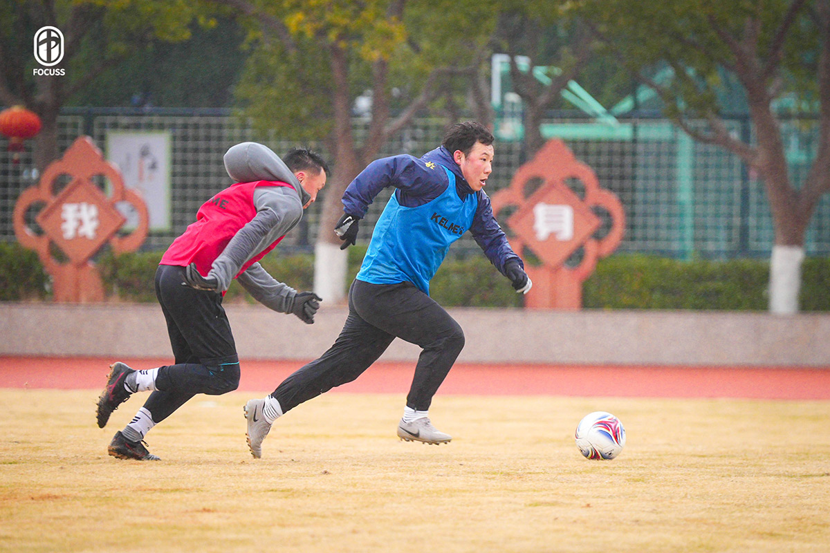 02.jpg